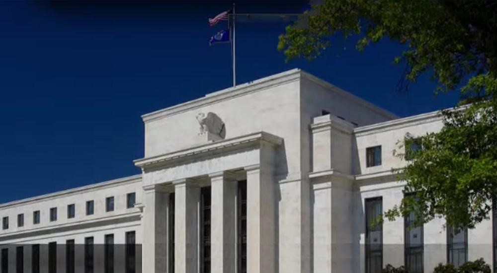 美联储内部分歧加剧：通胀迷雾笼罩，降息前景未卜！