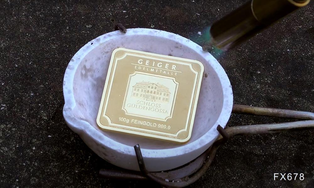 贵金属销售全线爆发：金银铂齐创纪录，免税属性助推投资热